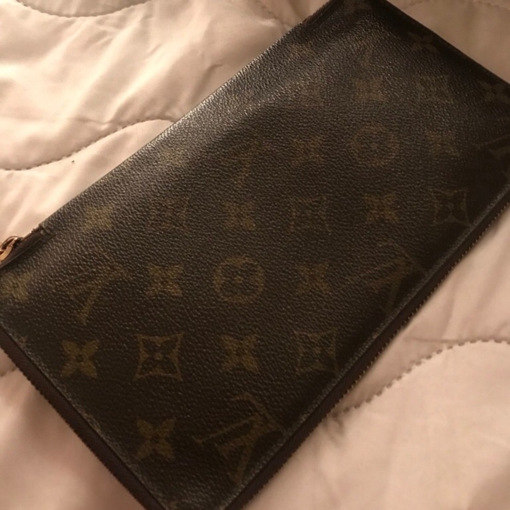 Louis Vuitton authentic wallet